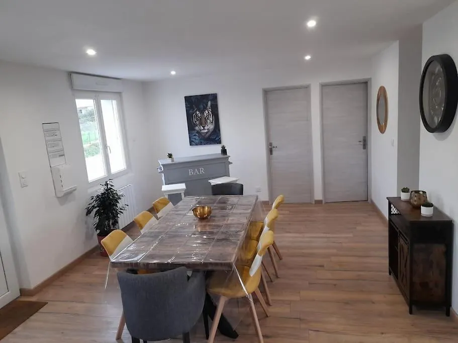Holiday home Maison Villa Les Chevaliers Du Mont Argouges France